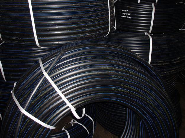 Труба 25х2,0 мм РЕ100 PN12,5 SDR 13.6 (бухта 200м) ЧТЗ